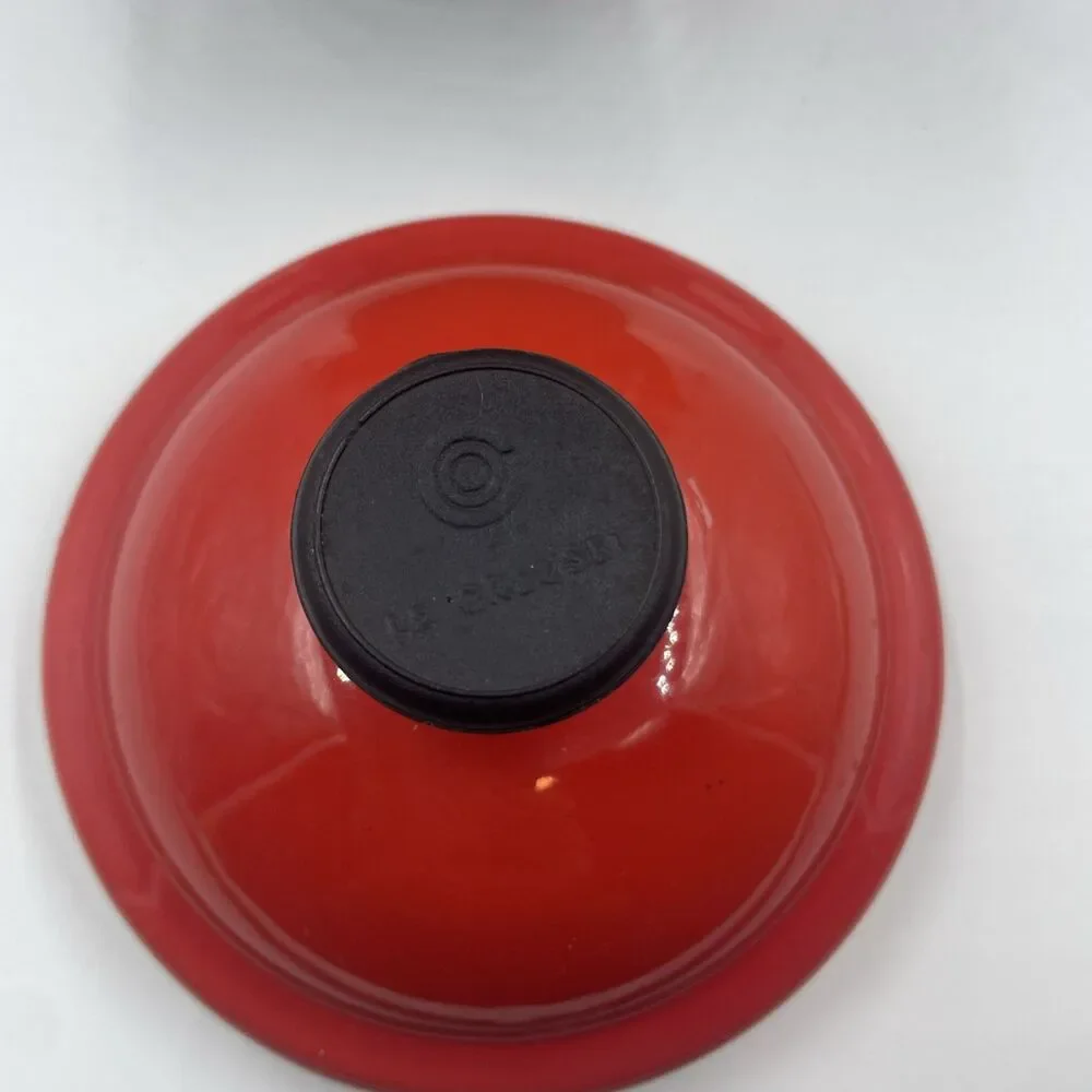 Le Creuset 1.25 Qt/1.1L Demi Tea Kettle w/Lid Flame Red Ombre Enamel Whistling